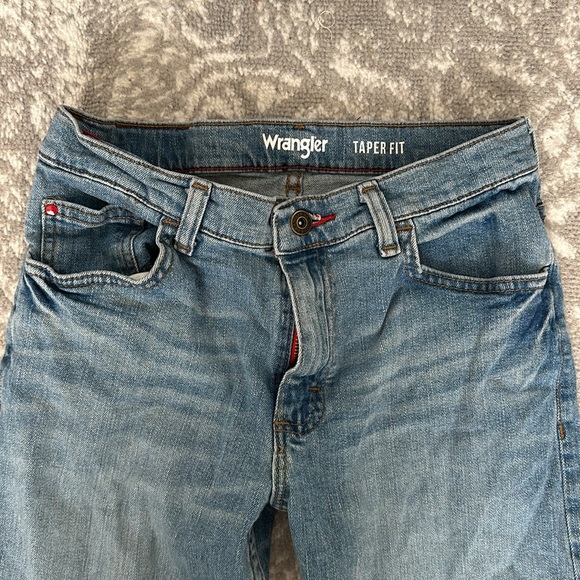 Wrangler Jeans, Size 14 Taper Fit - Picture 2 of 3